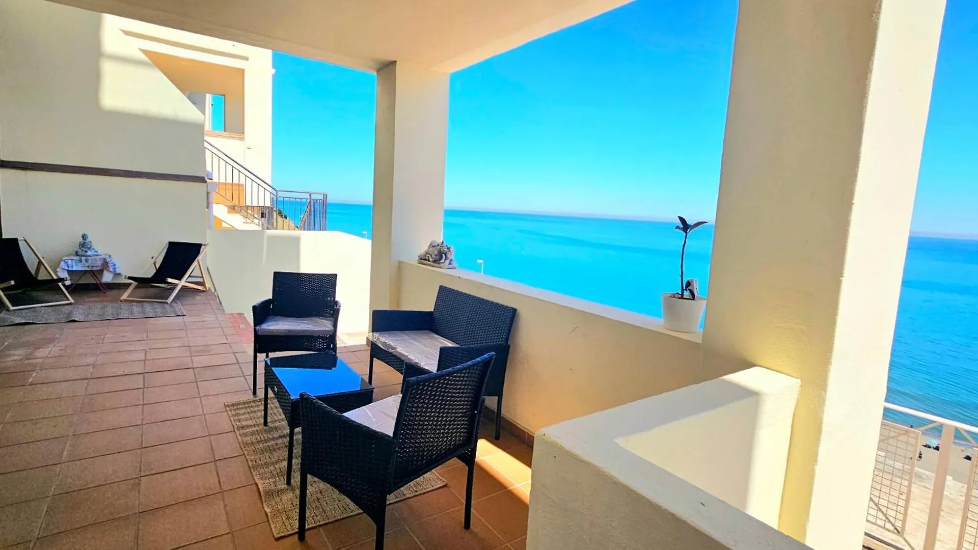 Les Balcons Face A La Mer Malaga